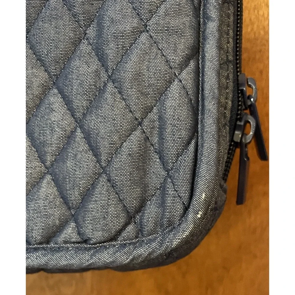 Vera Bradley Hanging Travel Organizer Cosmetics Quilted Bag Denim Blue Jean